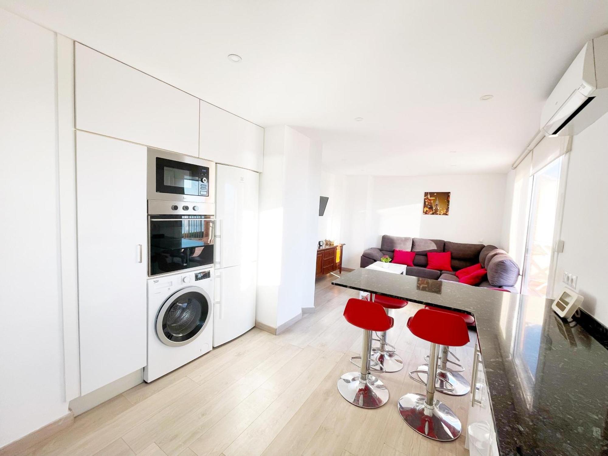 Atico Con Terraza En