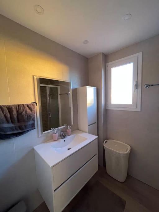 Atico Con Terraza En Appartement La Pineda